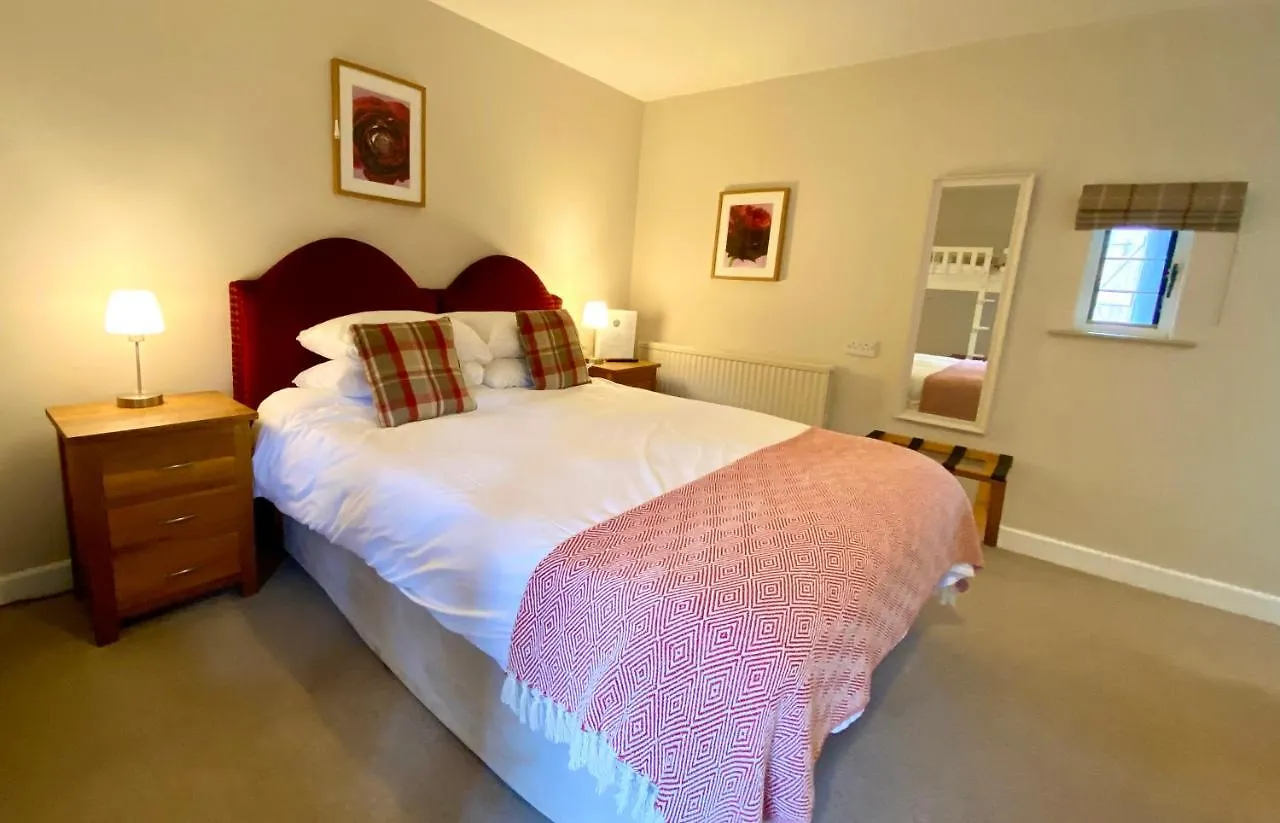 The Craven Arms Hotel Settle