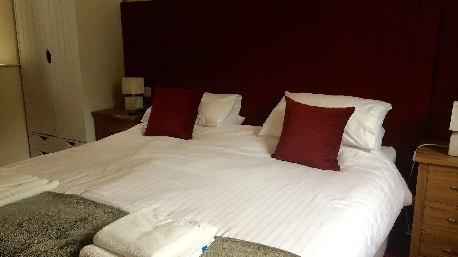 The Craven Arms Hotel Settle